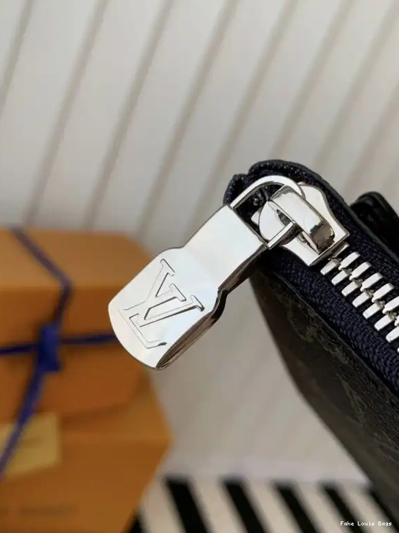 Repzbay TRIO LOUIS MESSENGER VUITTON 0512